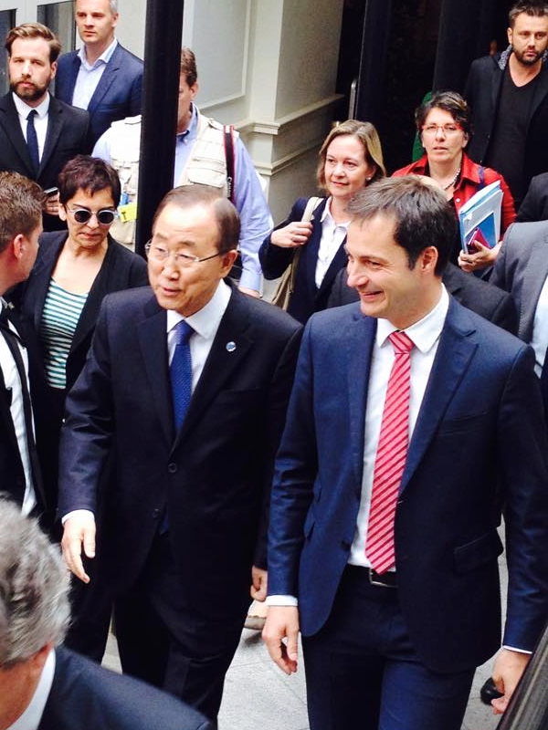 VN-secretaris-generaal Ban Ki-Moon en vicepremier Alexander De Croo