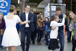 Alexander De Croo trapt campagne 'Stop kindhuwelijken' af