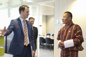 Onderhoud met premier met Tshering Tobgay, premier van Bhutan